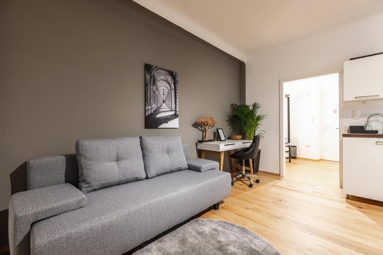 Cozy Studio Apartment Located In Vienna'S Vibrant City Center Екстериор снимка